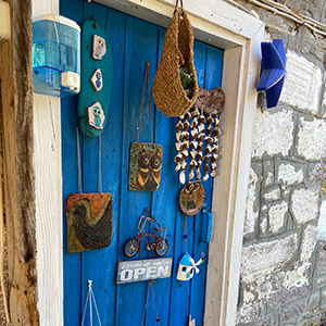 Mavi Kapı
